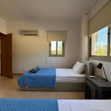 Imperial Sea-caves Private Pool Peyia