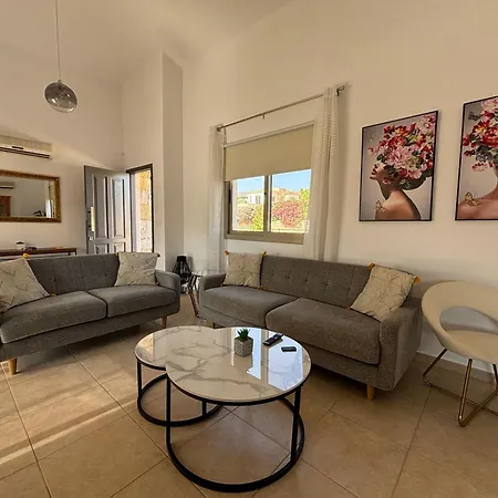 Imperial Sea-caves Private Pool