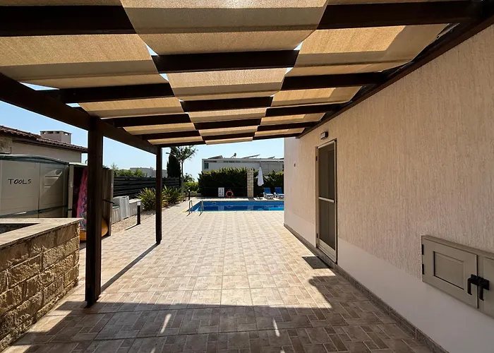 Imperial Sea-caves Private Pool Villa