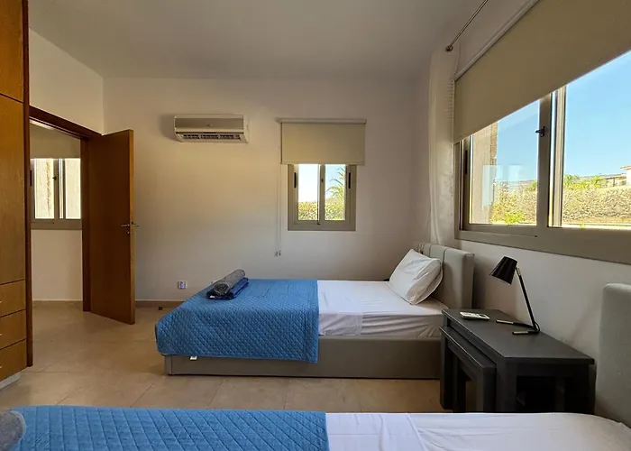 Imperial Sea-caves Private Pool Pegeia