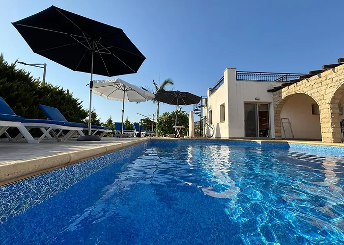 Imperial Sea-caves Private Pool *