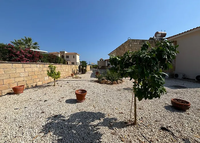 Imperial Sea-caves Private Pool Peyia